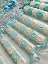 Cargar imagen en el visor de la galería, Jabones Personalizados Caramelo