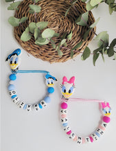 Cargar imagen en el visor de la galería, Chupetero Personalizado ( Modelo Donald )