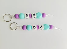 Cargar imagen en el visor de la galería, Llaveros - Identificador de mochila Inicial