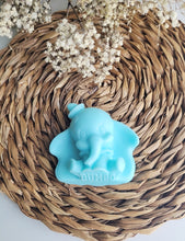 Cargar imagen en el visor de la galería, Jabón Dumbo