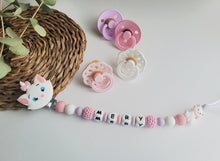 Cargar imagen en el visor de la galería, Chupetero Personalizado ( Modelo Marie )