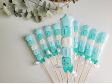 Cargar imagen en el visor de la galería, Jabones Personalizados Brocheta+ Figura