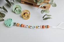 Cargar imagen en el visor de la galería, Chupeteros Personalizados