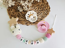 Cargar imagen en el visor de la galería, Chupeteros primera etapa conejo/elefante crochet