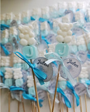 Cargar imagen en el visor de la galería, Brochetas Figura + Inicial