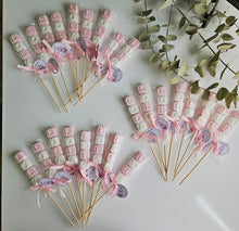 Cargar imagen en el visor de la galería, Jabones Personalizados Brocheta