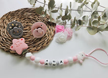 Cargar imagen en el visor de la galería, Chupeteros Personalizados