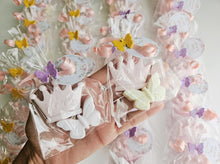 Cargar imagen en el visor de la galería, Bolsitas jabones 2 figuras