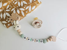 Cargar imagen en el visor de la galería, Chupeteros primera etapa conejo/elefante crochet