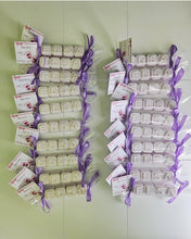 Cargar imagen en el visor de la galería, Jabones Personalizados Caramelo