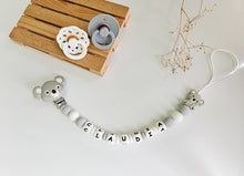 Cargar imagen en el visor de la galería, Chupetero Personalizado ( Modelo Koala )
