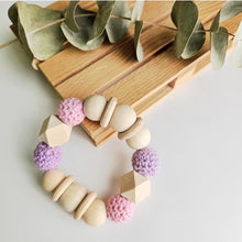 Cargar imagen en el visor de la galería, Pulsera mordedor Crochet