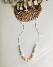 Cargar imagen en el visor de la galería, Collar de Lactancia Némesis