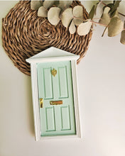 Cargar imagen en el visor de la galería, Puerta del Ratoncito Pérez (Modelo Sheila)