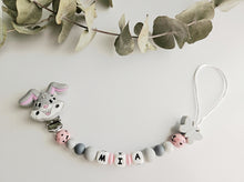 Cargar imagen en el visor de la galería, Chupeteros Personalizados