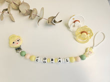 Cargar imagen en el visor de la galería, Chupetero Personalizado ( Modelo Campanilla )