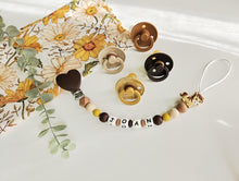 Cargar imagen en el visor de la galería, Chupeteros Personalizados