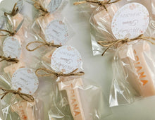 Cargar imagen en el visor de la galería, Jabones Letras XL