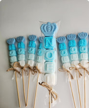 Cargar imagen en el visor de la galería, Jabones Personalizados Brocheta+ Figura