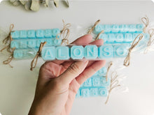 Cargar imagen en el visor de la galería, Jabones Personalizados Caramelo