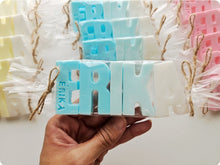 Cargar imagen en el visor de la galería, Jabones Letras XL