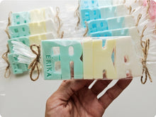 Cargar imagen en el visor de la galería, Jabones Letras XL