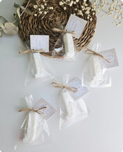 Cargar imagen en el visor de la galería, Jabones Letras XL