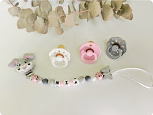 Cargar imagen en el visor de la galería, Chupeteros Personalizados