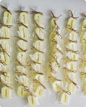 Cargar imagen en el visor de la galería, Jabones Letras XL