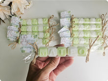 Cargar imagen en el visor de la galería, Jabones Personalizados Caramelo