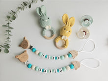 Cargar imagen en el visor de la galería, Chupeteros Personalizados