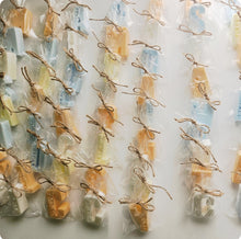 Cargar imagen en el visor de la galería, Jabones Letras XL