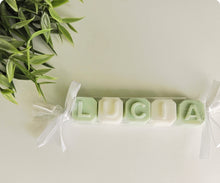 Cargar imagen en el visor de la galería, Jabones Personalizados Caramelo