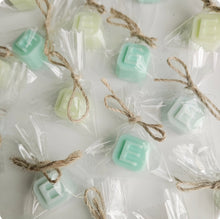 Cargar imagen en el visor de la galería, Bolsitas Mini inicial