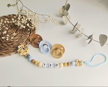 Cargar imagen en el visor de la galería, Chupetero Personalizado ( Modelo Pluto )