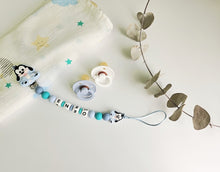 Cargar imagen en el visor de la galería, Chupetero Personalizado ( Modelo Goofy )