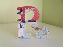 Cargar imagen en el visor de la galería, Letras Personalizadas Scrap (Modelo Alexandra)