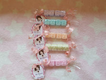 Cargar imagen en el visor de la galería, Jabones Personalizados Caramelo