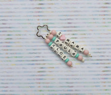 Cargar imagen en el visor de la galería, Llaveros Love Triple