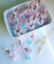 Cargar imagen en el visor de la galería, Bolsitas jabones 2 figuras