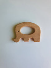 Cargar imagen en el visor de la galería, Mordedores de Madera para Chupeteros