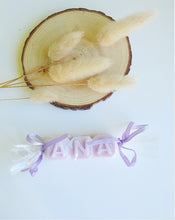 Cargar imagen en el visor de la galería, Jabones Personalizados Caramelo