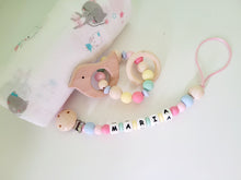 Cargar imagen en el visor de la galería, Chupeteros Personalizados