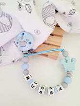 Cargar imagen en el visor de la galería, Chupetero Personalizado ( Modelo Corona )