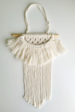 Cargar imagen en el visor de la galería, Mini tapices Macramé