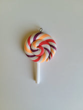 Cargar imagen en el visor de la galería, Colgante piruleta