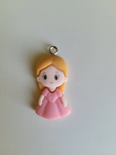 Cargar imagen en el visor de la galería, Colgante princesas