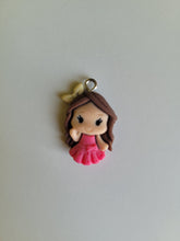 Cargar imagen en el visor de la galería, Colgante princesas
