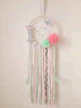 Cargar imagen en el visor de la galería, Atrapasueños Artesanales