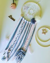 Cargar imagen en el visor de la galería, Atrapasueños Artesanales